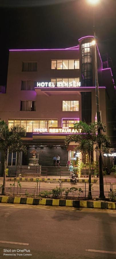 Bensen Hotel Пурі Екстер'єр фото